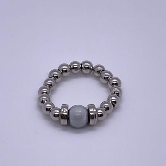 NWT Wool + Pepper Co. Iridescent & Silver Ring - Picture 4 of 6